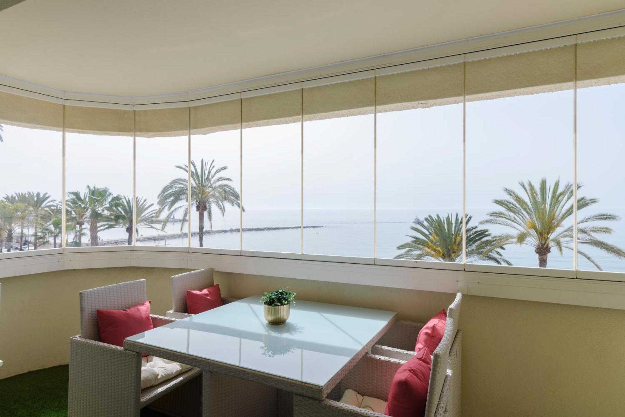 Sea Front Apartment In Marbella Center 外观 照片